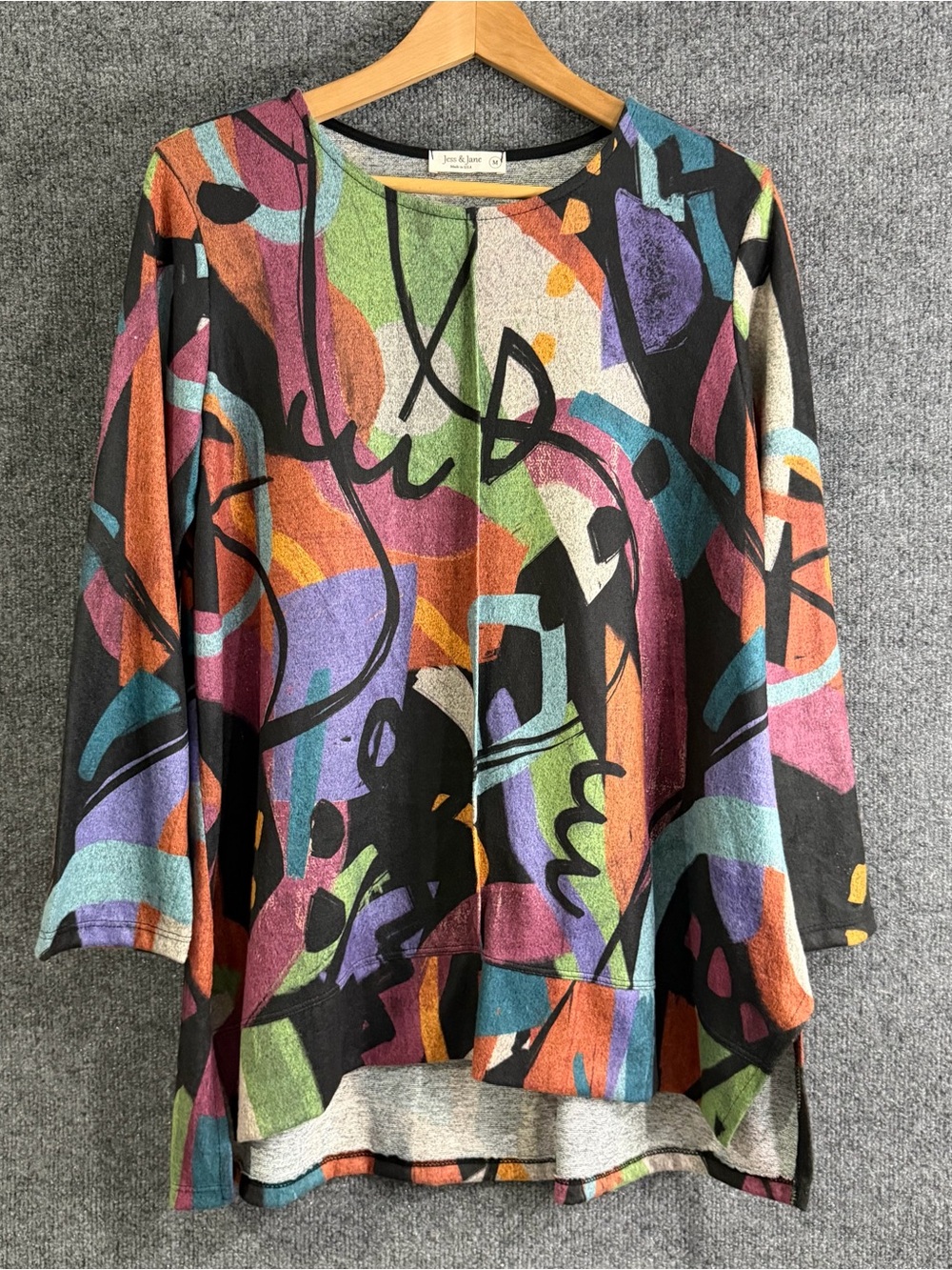 Jess & Jane Womens Medium Abstract Art Knit Tunic Top High Low Hem USA Made